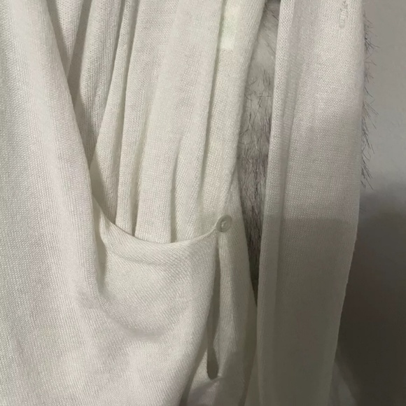 Lilly Pulitzer Sydelle Wrap Sweater, Ivory, Cashmere Blend, Size Medium - Picture 10 of 16